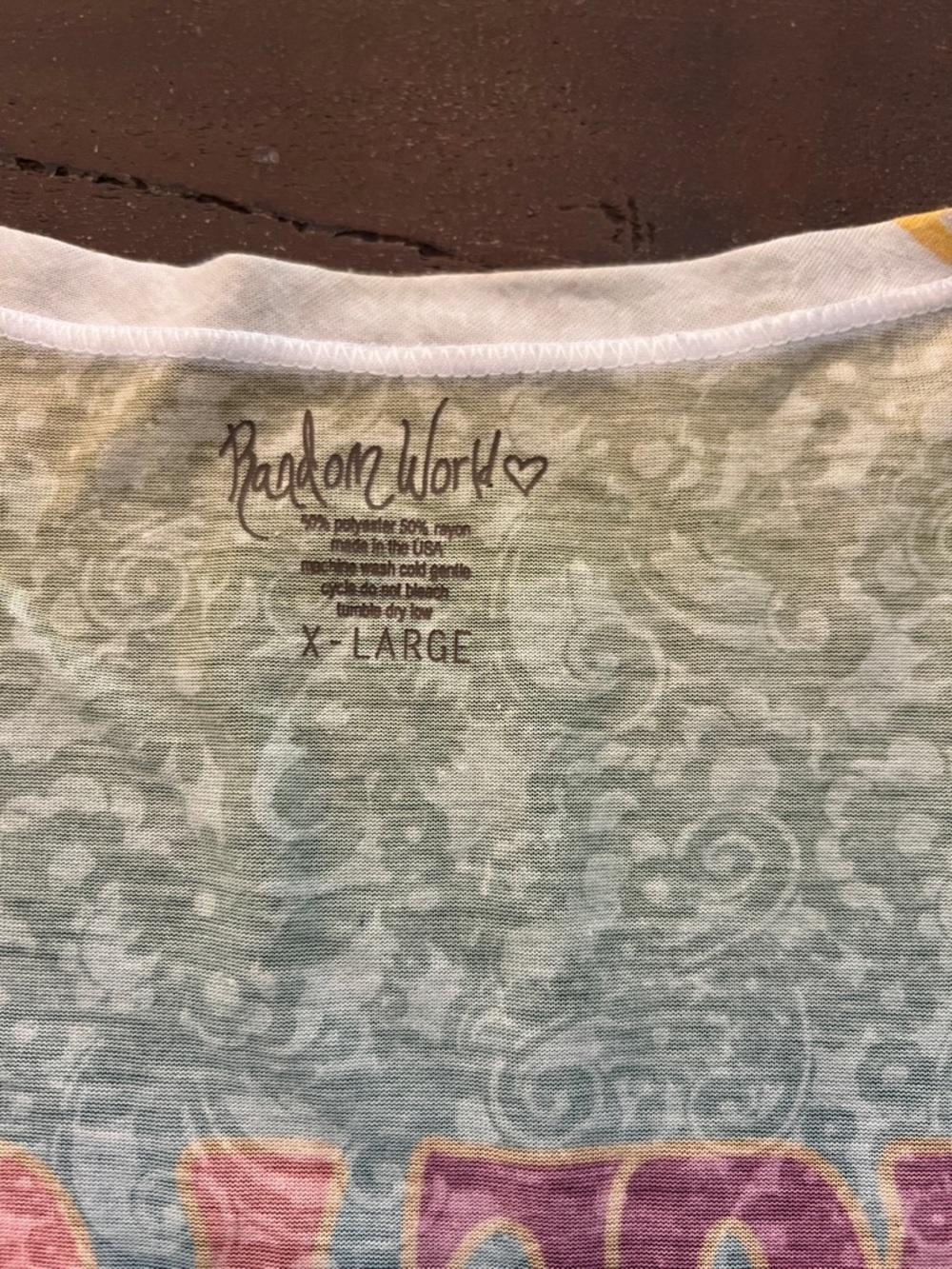 Peace Love Music Graphic Tee - Size XL - Picture 2 of 4